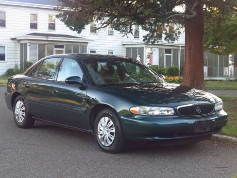 Used 2002 Buick Century Custom w/ Special Edition Pkg FWD image 6