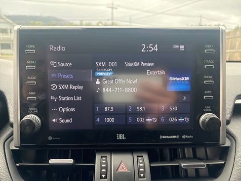 Used 2022 Toyota RAV4 XSE AWD/4WD image 13