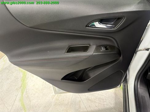 Used 2022 Chevrolet Equinox RS w/ RS Leather Package AWD/4WD image 28