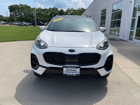 Used 2021 Kia Sportage S w/ S AWD Premium Package image 3