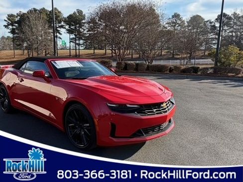 Used 2020 Chevrolet Camaro LT image 1
