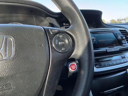 Used 2014 Honda Accord EX image 24