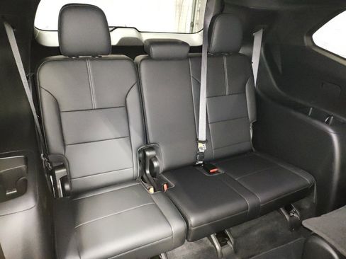 Used 2024 GMC Acadia Elevation w/ Black Edition image 14