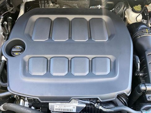 Certified 2025 Volkswagen Tiguan S AWD/4WD image 31