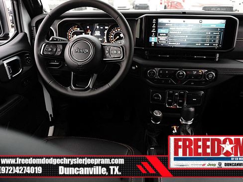New 2026 Jeep Gladiator Sport AWD/4WD image 17