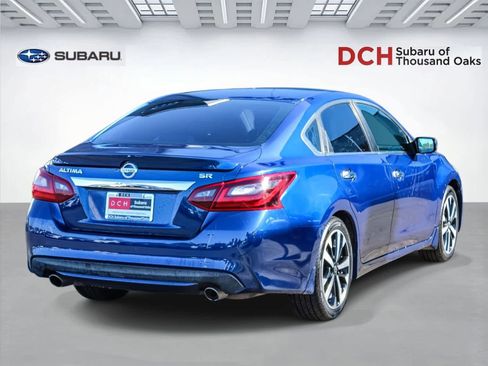 Used 2018 Nissan Altima 2.5 SR FWD image 4