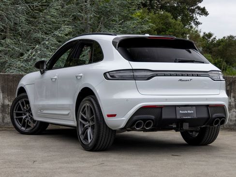 New 2026 Porsche Macan Turbo AWD/4WD image 3