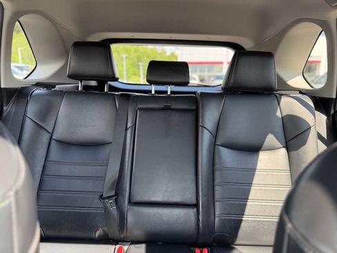 Used 2020 Toyota RAV4 XLE Premium AWD/4WD image 28