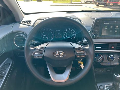 Used 2019 Hyundai Kona SE image 17