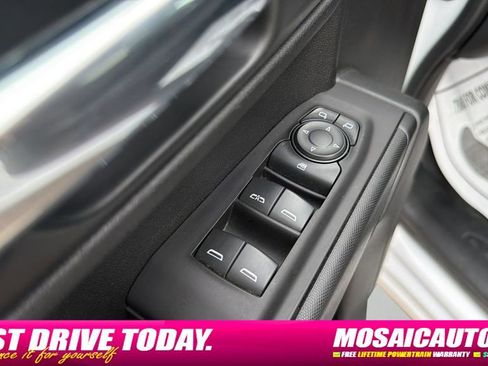 Used 2024 GMC Sierra 1500 Pro w/ Pro Value Package AWD/4WD image 21