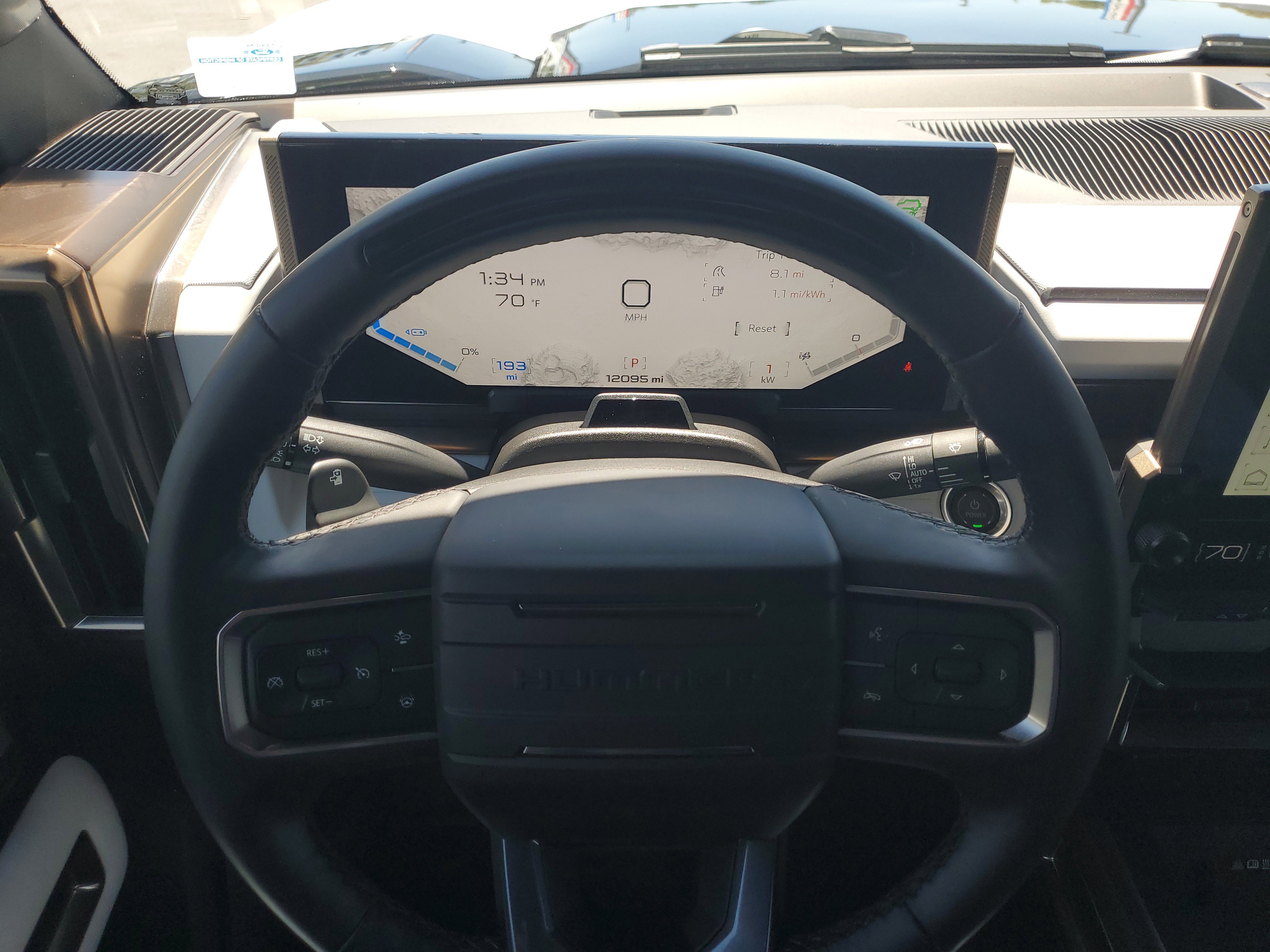 Used 2025 GMC Hummer EV 2X AWD/4WD image 24
