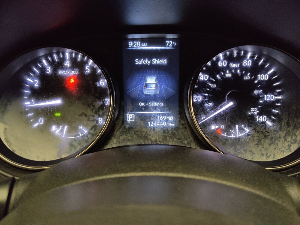 Used 2017 Nissan Rogue SV FWD image 23