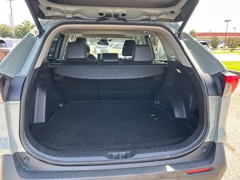Used 2022 Toyota RAV4 XLE Premium FWD image 30