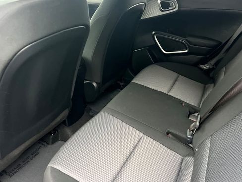 Used 2024 Kia Soul LX w/ Option Group 015 image 4
