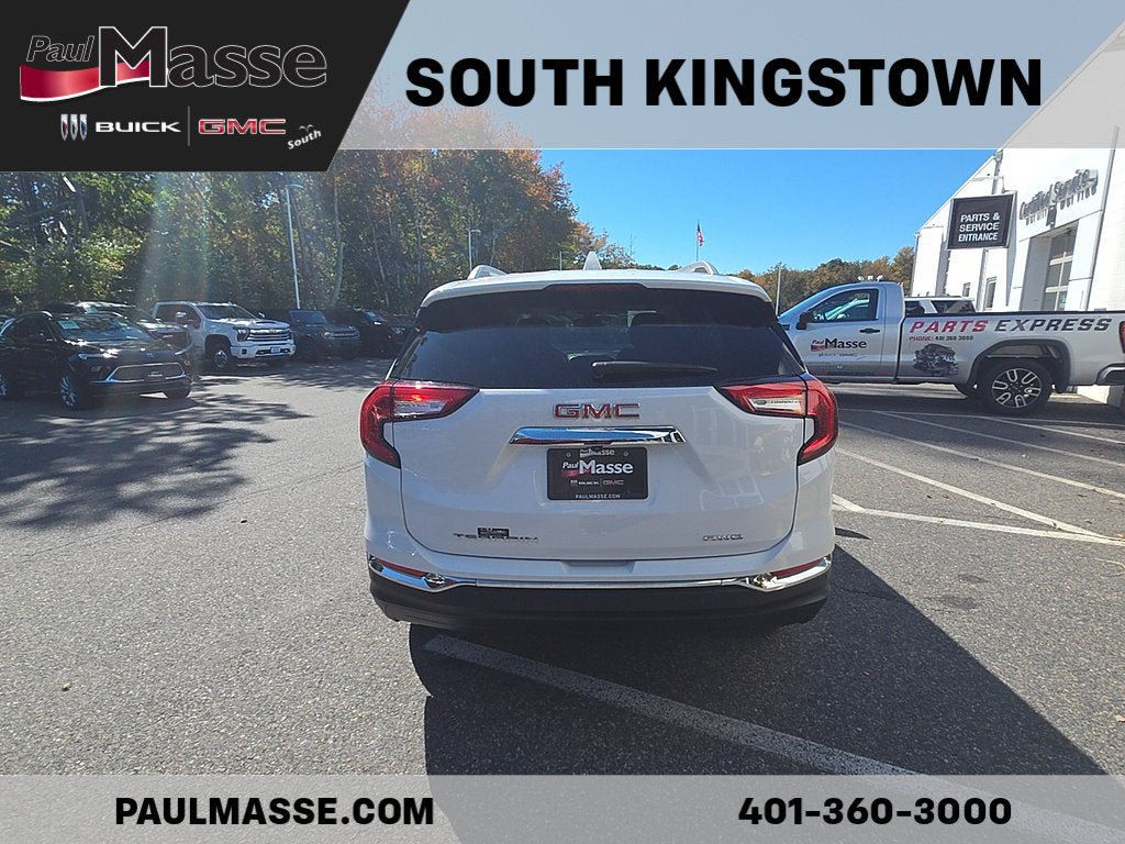 Used 2023 GMC Terrain SLT AWD/4WD image 6