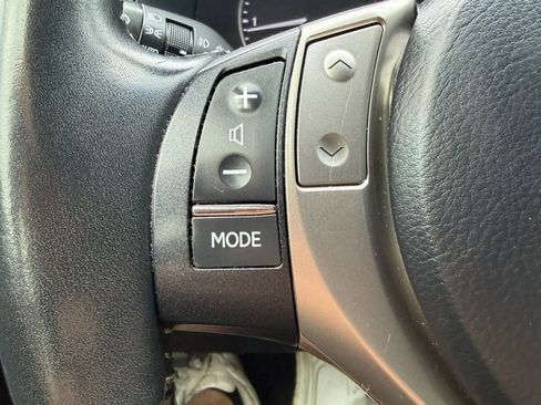 Used 2013 Lexus ES 350 w/ Luxury Pkg FWD image 20