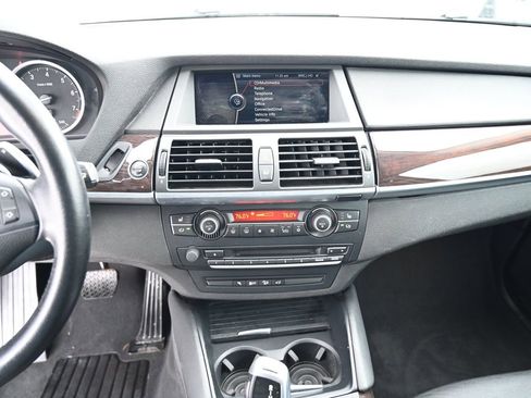 Used 2013 BMW X6 xDrive50i image 25