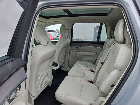 New 2026 Volvo XC90 B6 Ultra w/ Protection Package Premier AWD/4WD image 8