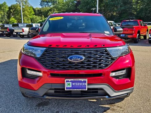 Used 2023 Ford Explorer ST-Line w/ Class IV Trailer Tow Package AWD/4WD image 9