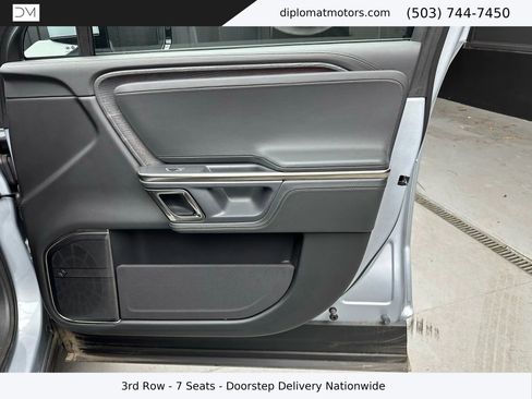 Used 2023 Rivian R1S Adventure image 31