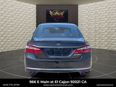 Used 2017 Honda Accord Sport image 8