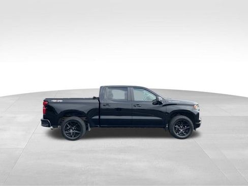Used 2022 Chevrolet Silverado 1500 RST AWD/4WD image 6