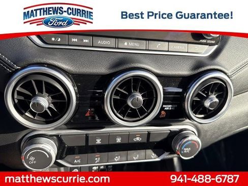 Used 2024 Nissan Sentra SV image 17