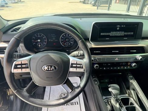 Used 2021 Kia Telluride EX image 4