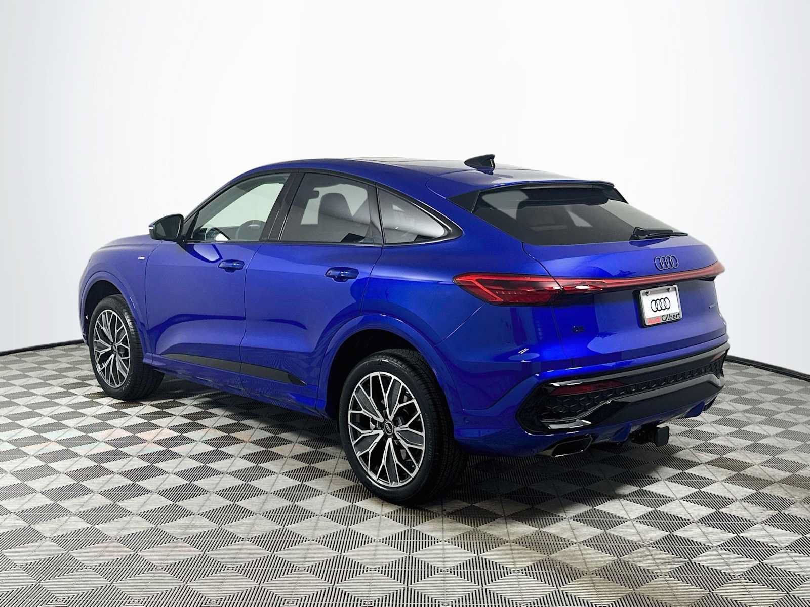 New 2026 Audi Q5 Premium Plus AWD/4WD image 5