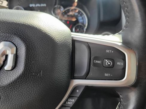 Used 2023 RAM 1500 Big Horn image 24