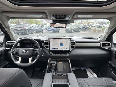 New 2024 Toyota Tundra Limited AWD/4WD image 11