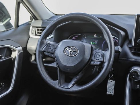 Certified 2025 Toyota RAV4 LE image 16
