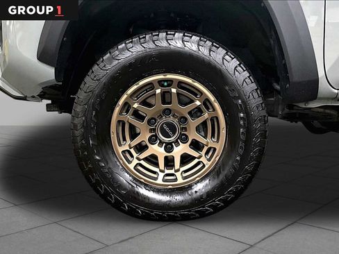 Certified 2023 Toyota Tacoma 4x4 Double Cab w/ Trail Edition image 11