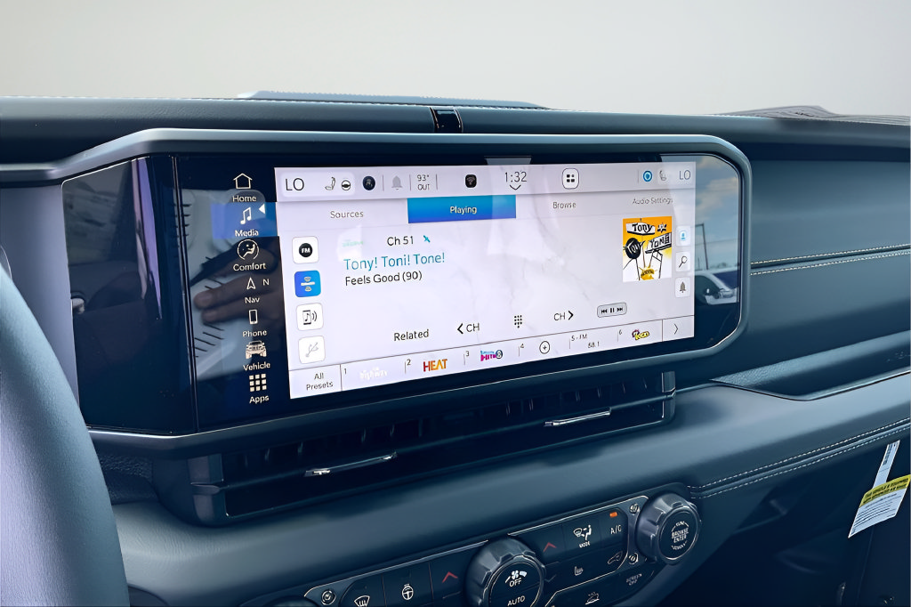 New 2026 Jeep Wrangler Unlimited Sahara AWD/4WD image 18