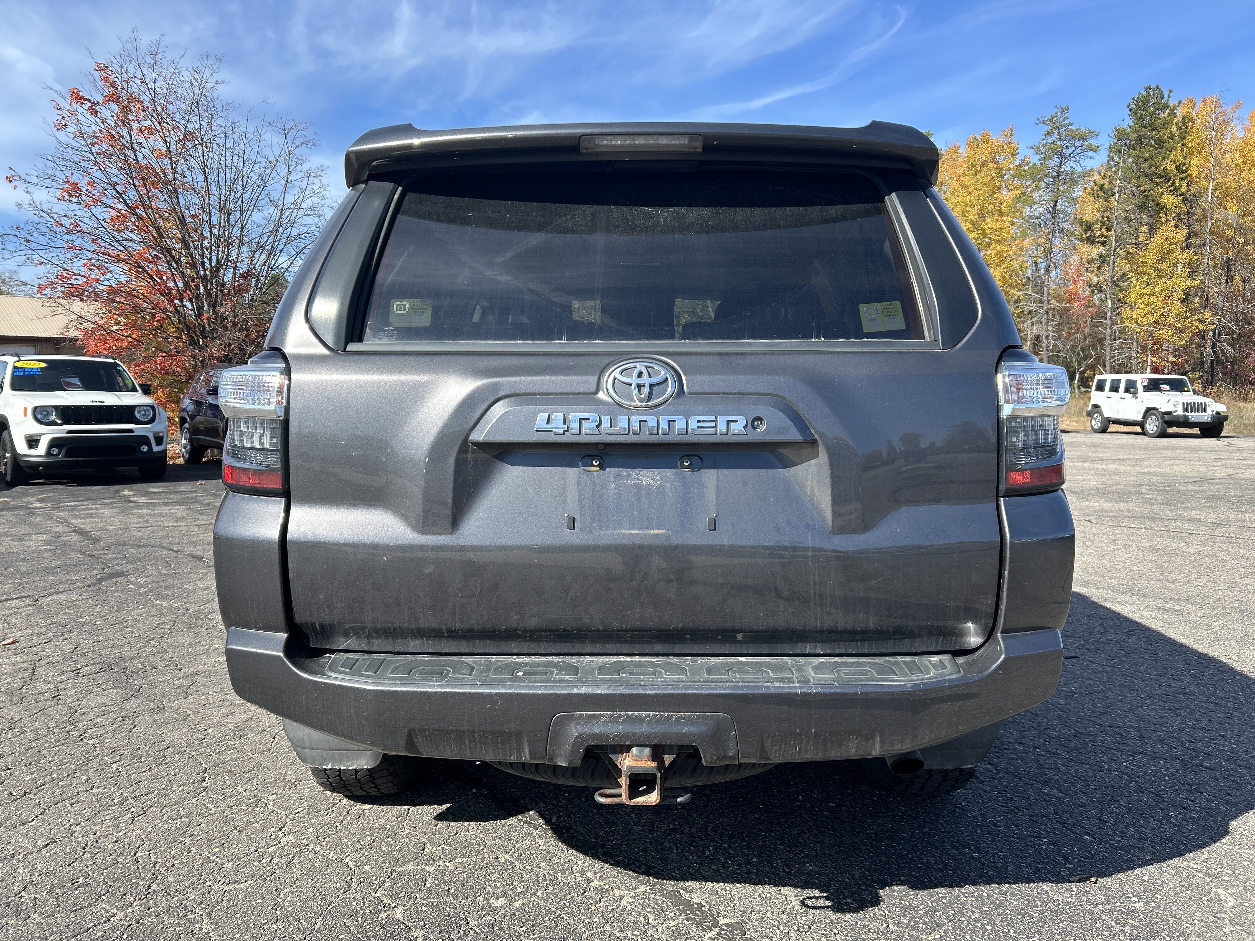 Used 2018 Toyota 4Runner SR5 Premium AWD/4WD image 5