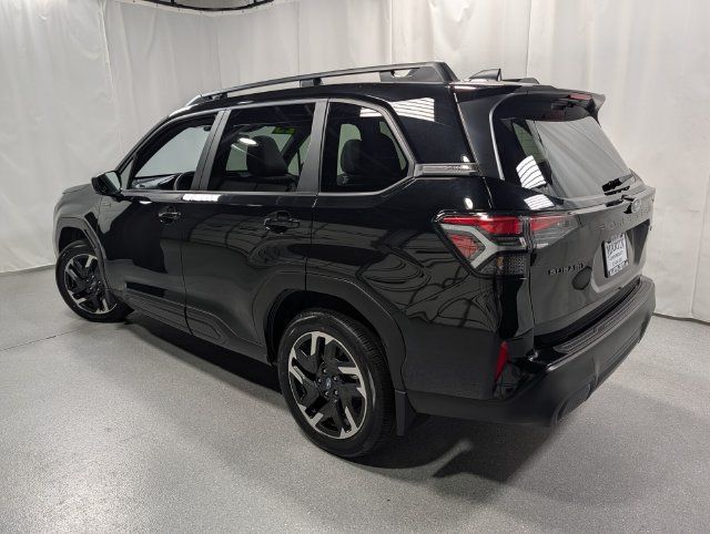 Used 2025 Subaru Forester Premium w/ Protection Package (1PH) AWD/4WD image 6