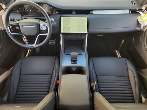 Used 2026 Land Rover Discovery Sport Landmark image 19