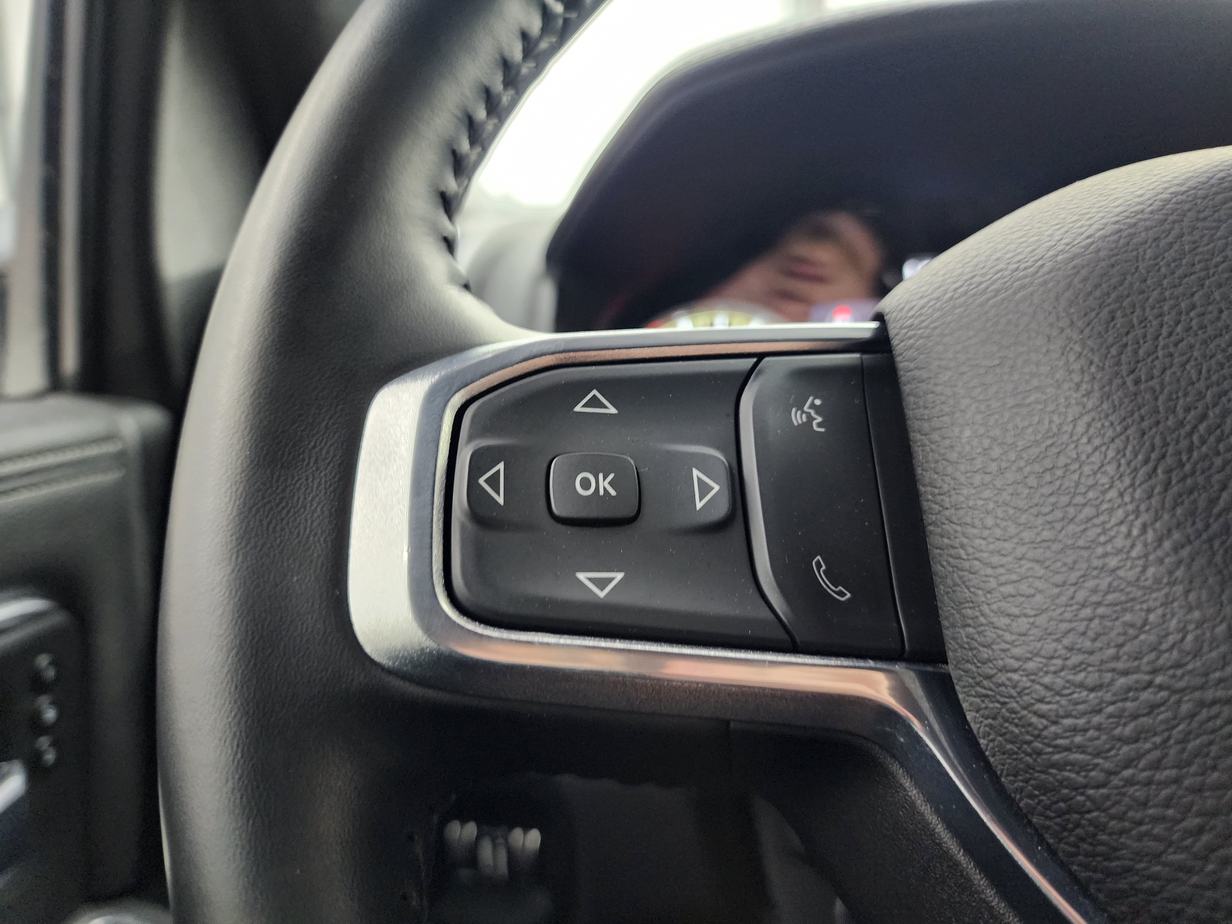 Used 2024 RAM 2500 Laramie w/ Night Edition AWD/4WD image 14