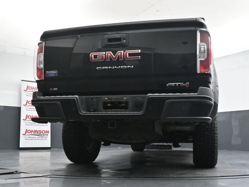 Used 2021 GMC Canyon AT4 w/ Driver Alert Package AWD/4WD image 23