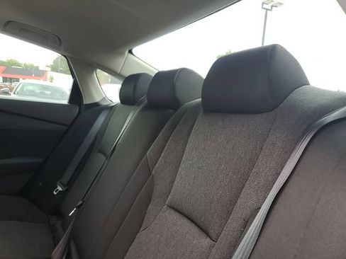 Used 2025 Honda Accord SE image 28