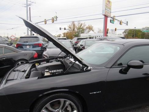 Used 2021 Dodge Challenger R/T image 15