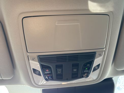 Used 2020 Acura RDX FWD w/ Advance Package image 27