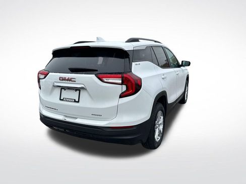 Used 2022 GMC Terrain SLE w/ Driver Convenience Package AWD/4WD image 6