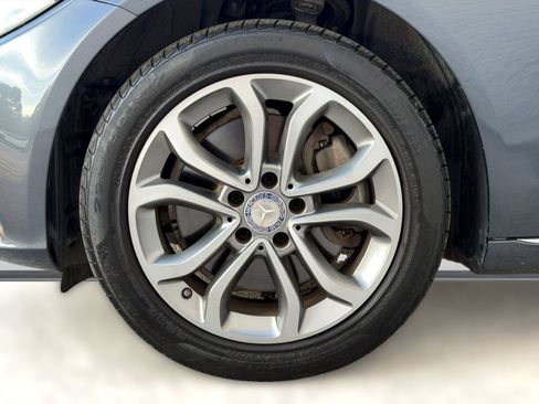 Used 2016 Mercedes-Benz C 300 4MATIC Sedan image 13