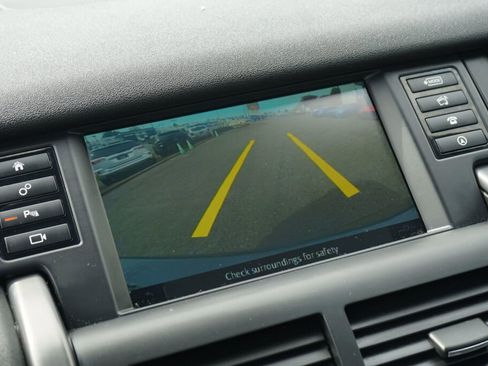 Used 2019 Land Rover Discovery Sport HSE image 20