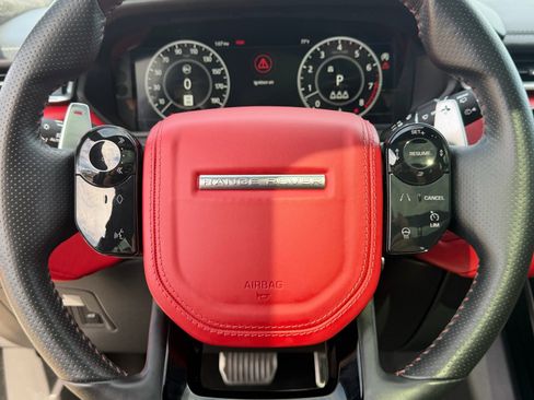 Used 2020 Land Rover Range Rover Velar SV Autobiography Dynamic image 32