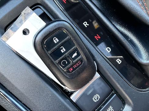 Used 2024 Honda CR-V Sport Touring image 15
