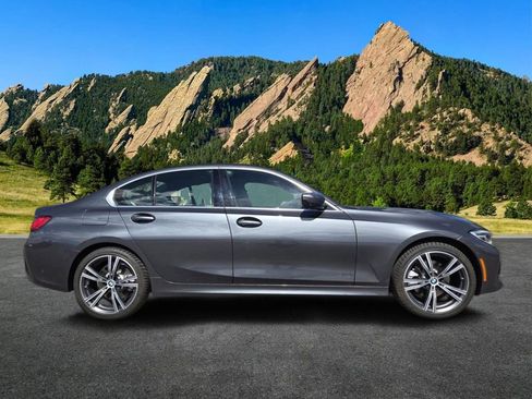 Used 2021 BMW 330i xDrive Sedan w/ Premium Package AWD/4WD image 4