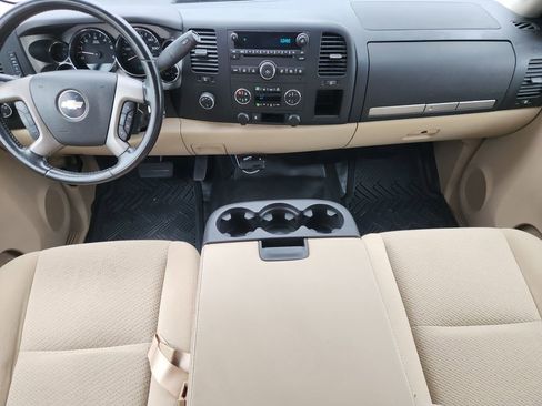 Used 2007 Chevrolet Silverado 1500 LT w/ Max Trailering Pack image 24