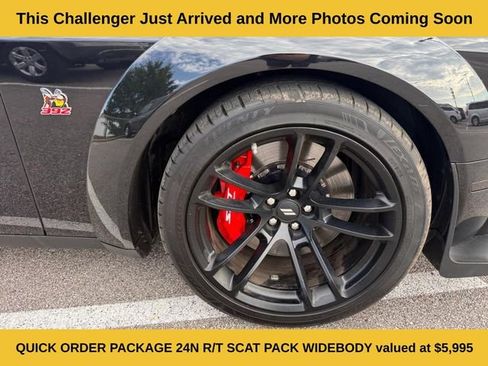 Used 2021 Dodge Challenger R/T Scat Pack RWD image 4